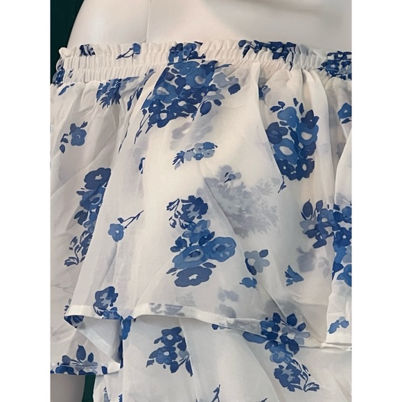 Blue and white floral off shoulder romper XS S M L - Picture 4 of 4